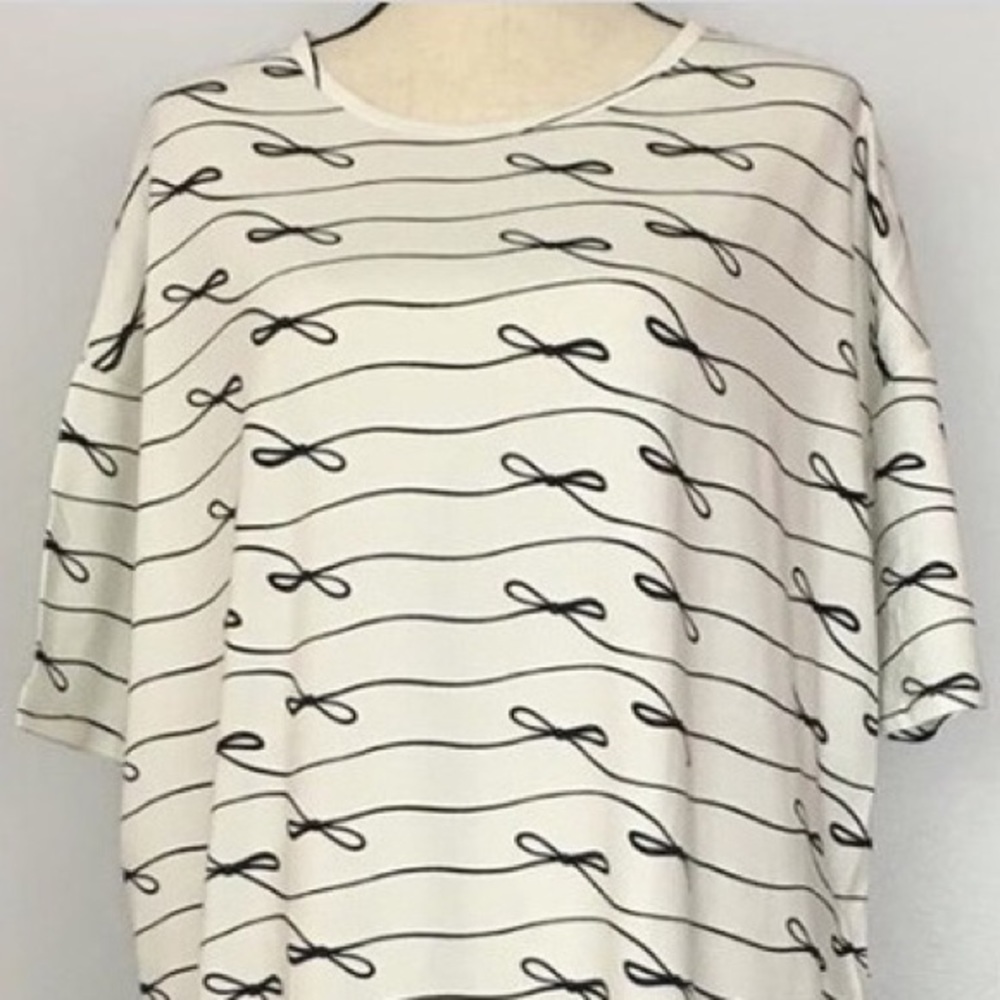 SALE! LuLaRoe Bow Pattern Black & White Irma Shirt